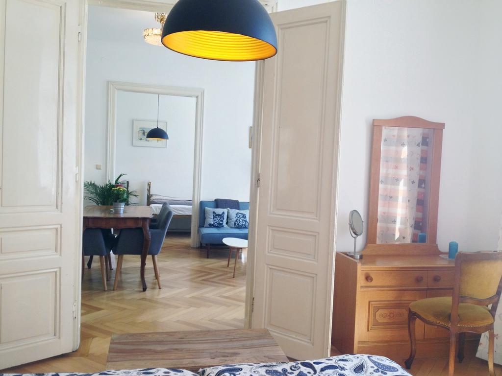 비엔나 Big Vintage Style Flat Near Schonbrunn 아파트 외부 사진