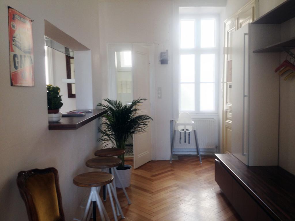 비엔나 Big Vintage Style Flat Near Schonbrunn 아파트 외부 사진